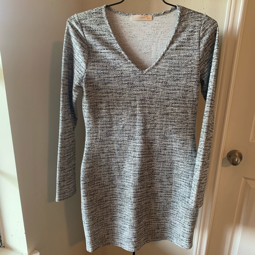 Love, Zoe Long Sleeve Dress